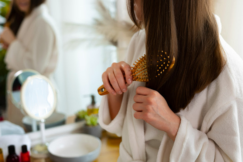Shampoo for oily hair and how to keep it fresh on no-wash days